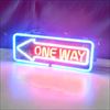 ネオンサイン　ONE　WAY