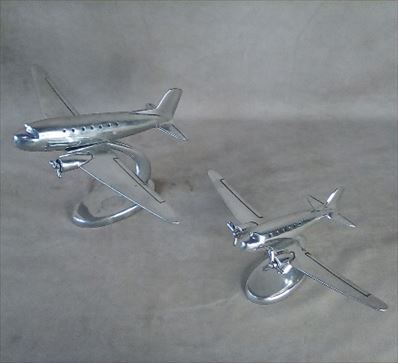 置物　大小飛行機セット