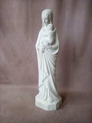 聖母子像　プラスチック製